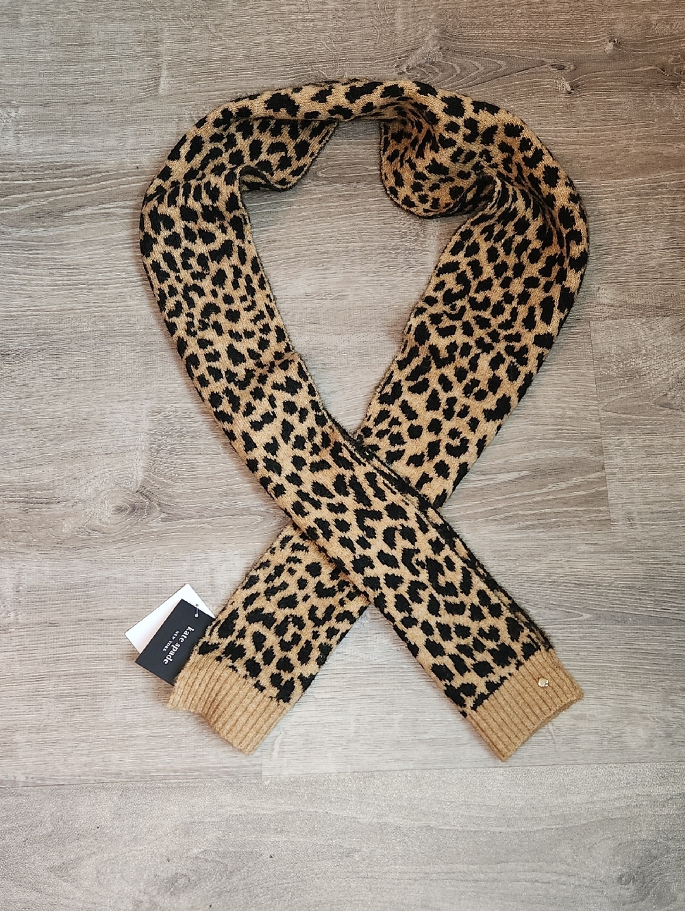 kate spade Leopard Print Knit Scarf in Tan and Black